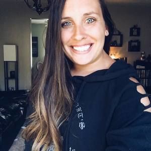 Meet your Posher, Kenzie